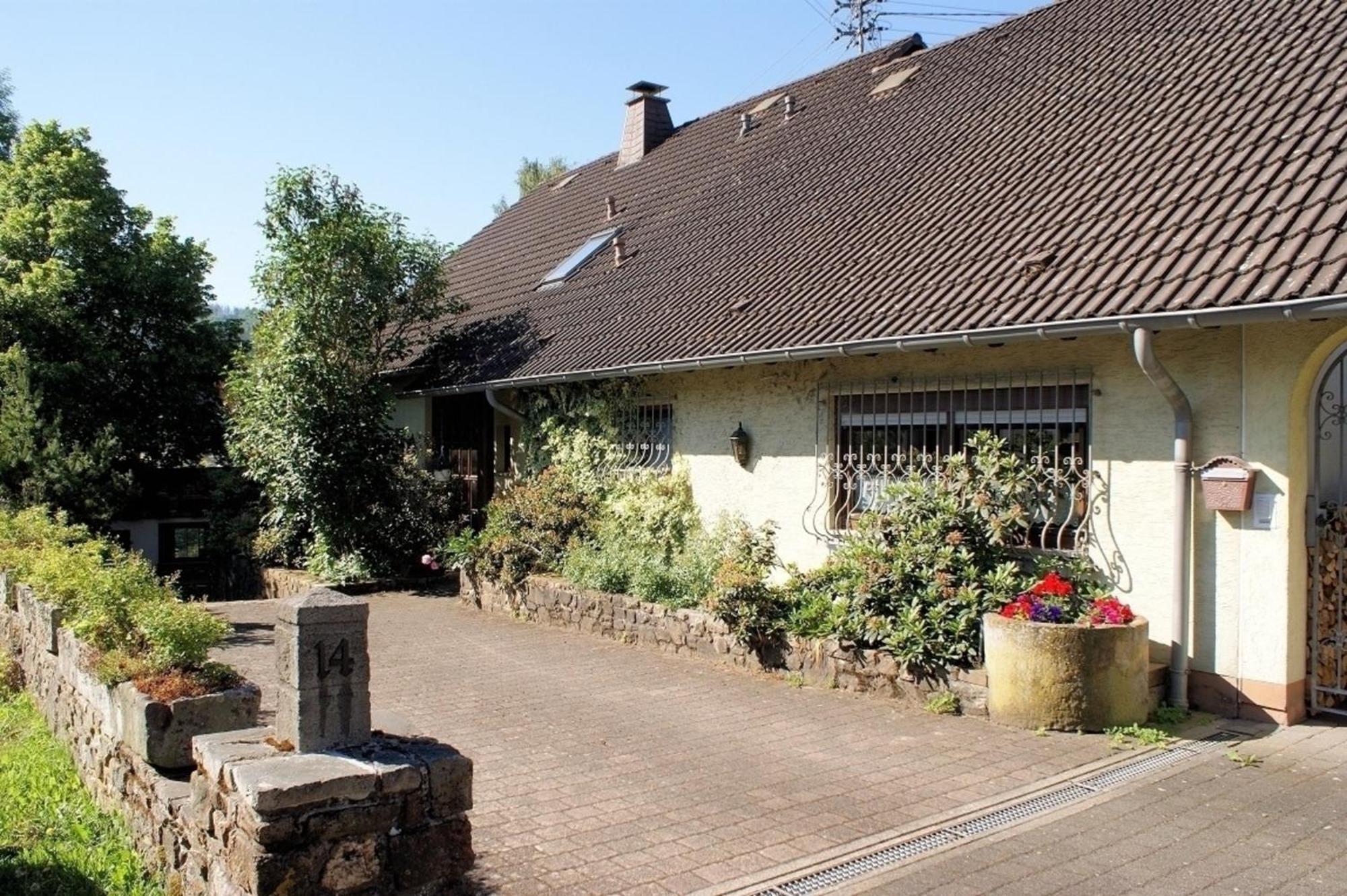 Haus "Zwischen Den Waeldern" Allenbach Exterior foto